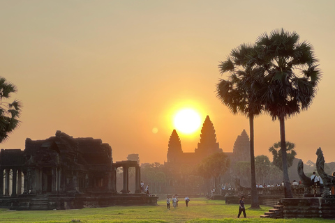 Visite en petit groupe au lever du soleil sur Angkor Wat à Siem Reap