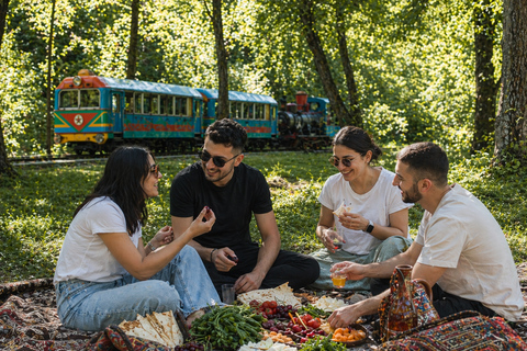 Yerevan: GUM Market Tour and Hrazdan Gorge Picnic