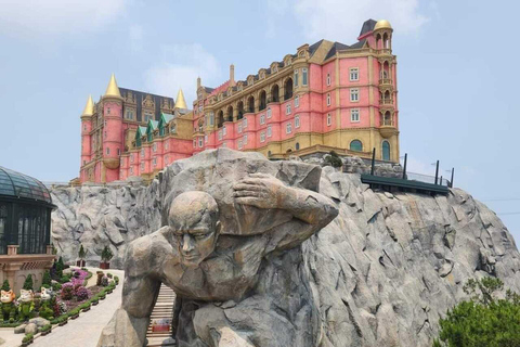 Da Nang: Ba Na Hills, Golden Bridge & Fantasy Park Adventure Group Tour