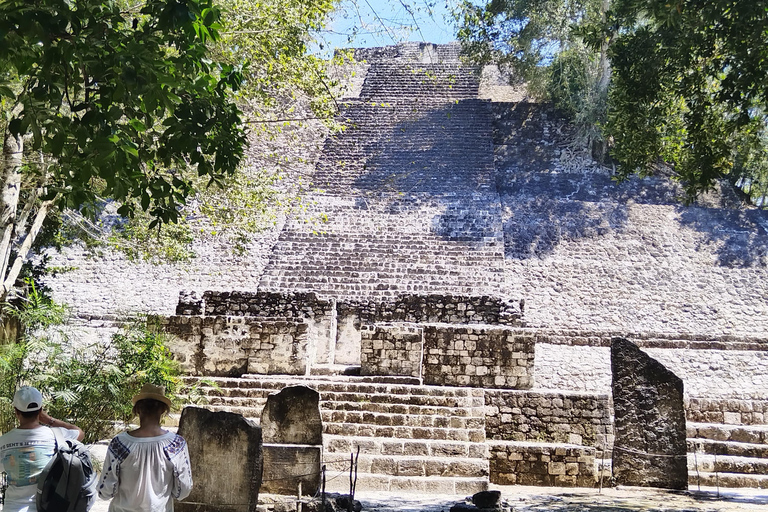 Bacalar: Calakmul ruins, jungle path & stop at the bat cave. Bacalar: Calakmul ruins tour jungle and the bat volcano..