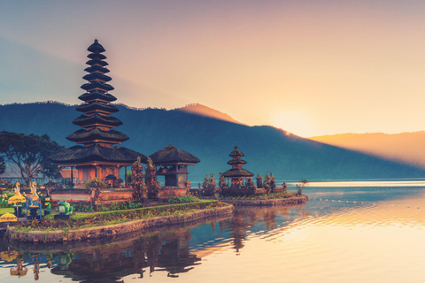 Bali: Half-Day Tour UNESCO Sites Ulun Danu and Jatiluwih Private Tour With Entry Tickets