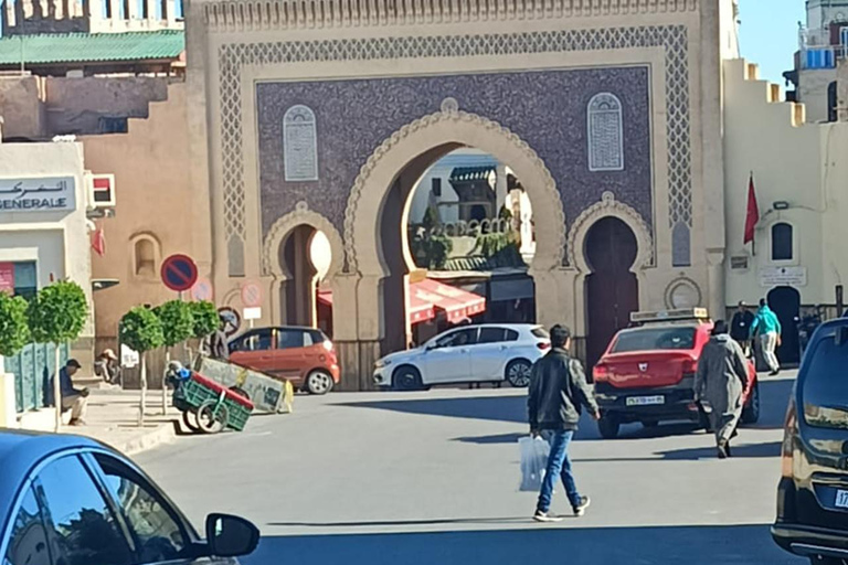 Tangier : 6-Days Tour To Marrakech Via Chefchaouen & Desert