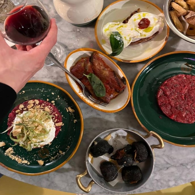 Mailand: Foodtour im Stadtzentrum mit 7 Verkostungen, Risotto & Wein Mailand: Foodtour ...