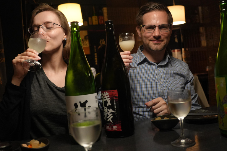 Tokyo Private Local Walking Tour (Must See Places in 1 Day) 4 Hours Option