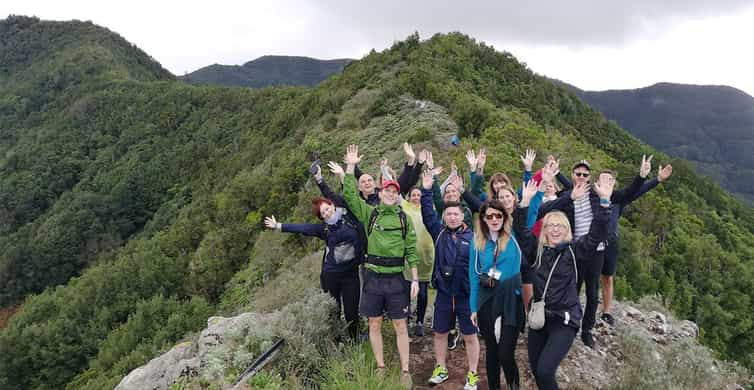 From Cruz del Carmen: Hiking in Anaga with food testing