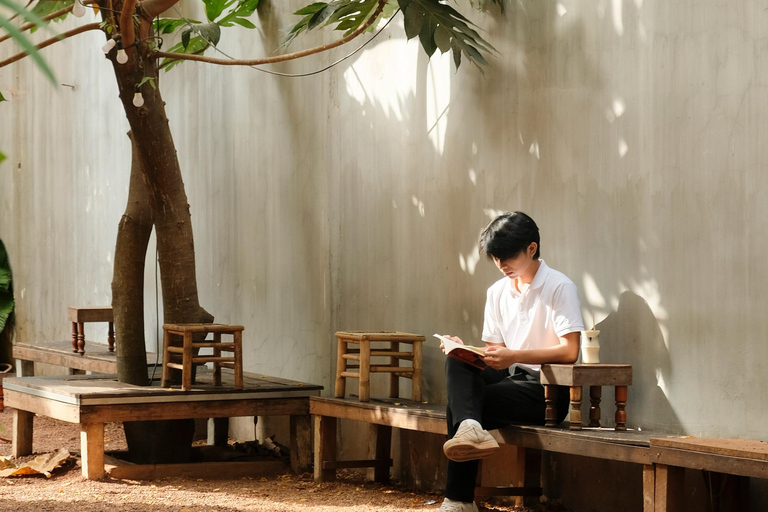 Half day Instagram Cafe Tour in Ho Chi Minh Private Tour Japanese