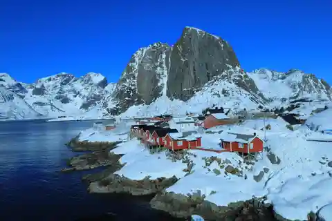 From Svolvær: Lofoten Day Tour in Chinese