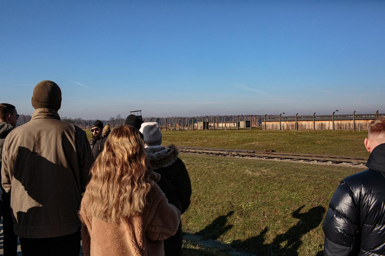 Krakau: Auschwitz-Birkenau Entry Ticket und TransferGruppentour mit Busabholung