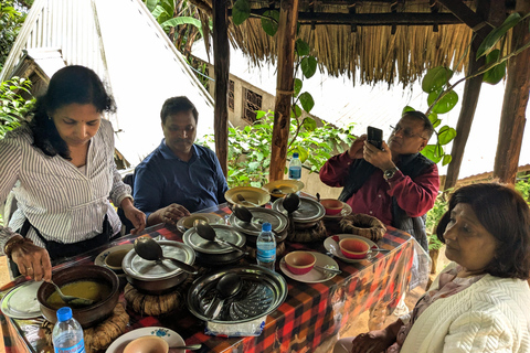 Arusha: 4-Day Ngorongoro, Tarangire, and Materuni Lodge Tour