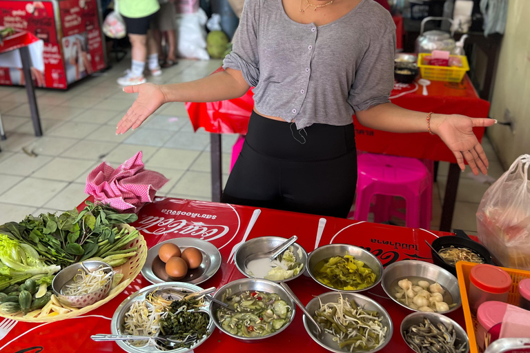 Tour gastronomico segreto a piedi a Phuket