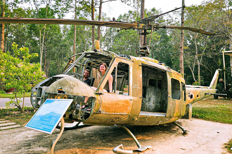 Saigon History & Cu Chi Tunnels with War Museum 1-Day Tour Private tour