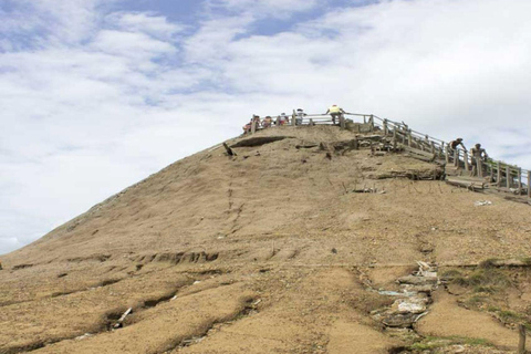 Cartagena: Excursión al Volcán del Totumo y Mar Rosa