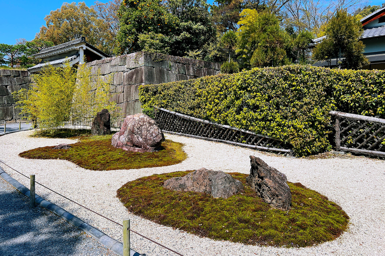 Kyoto: Nijo-jo Castle Samurai & Shogun Private In-Depth Tour Route 1: Essential In-Depth Experience (1 hour)
