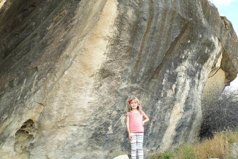 4-hr Gobustan & Mud Volcanoes Tour (Tickets Included) Group Tour