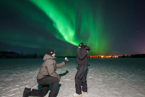 Rovaniemi: Guaranteed Northern Lights Photo Tour Guaranteed Northern Lights Photo Tour with Van (2-8 people)