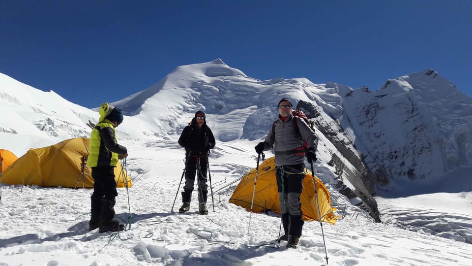 Expedition till Himlung Himal (7 126 m) - 33 dagar | GetYourGuide