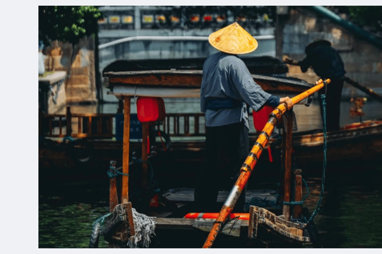 Shanghai: Zhujiajiao Water Town Tour with Tie-Dye Experience