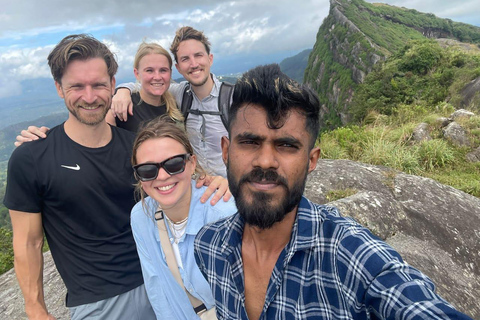 Kandy: Hanthana Lizard’s Back Hike