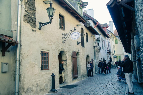 Tallinn: Old Town Walking Tour with Guide