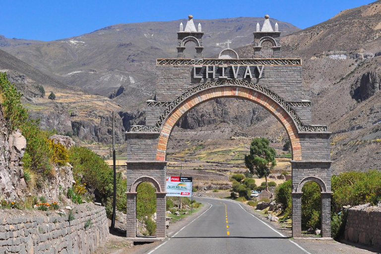 Exkursion zum Colca Canyon 2 Tage 1 Nacht in Chivay