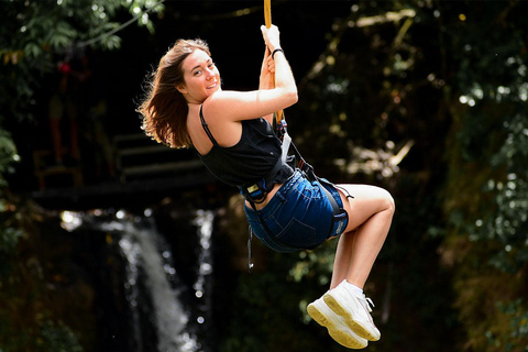 Mauritius: La Vallée des Couleurs, waterval-zipline