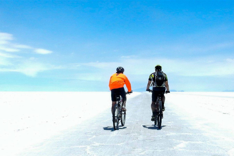 From Uyuni: Uyuni Salt Flats Bike Tour 1-Day + Lunch TOUR INGLES