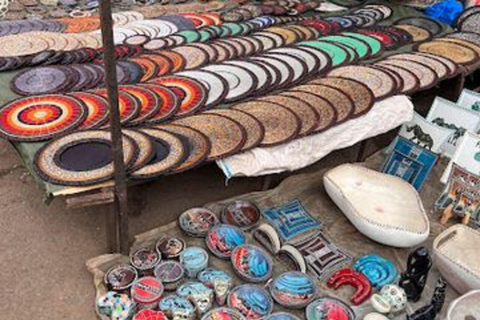 Nairobi: Muthurwa Market Guided Tour with Hotel Pickup