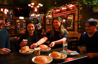 Essen in Edinburgh: Kulinarischer Rundgang durch New Town und Old Town