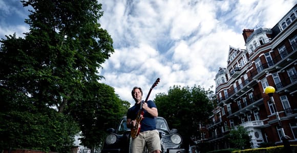 London: Rock N Roll Beatles Private Black Cab Tour