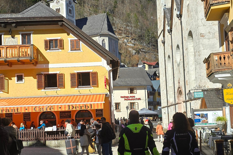 From Salzburg: Private Day Trip to Hallstatt with St. Gilgen