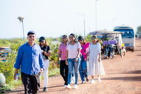 Kampong Phluk flytande by: Privat tur med solnedgång