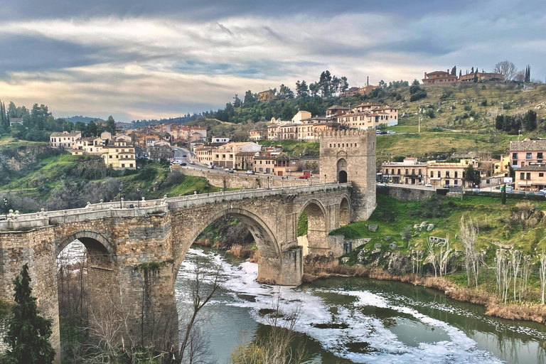 Monumental Toledo: Private Historical and Panoramic Immersive Tour Monumental Toledo: Private Historical and Panoramic Immersive Sightseeing Tour
