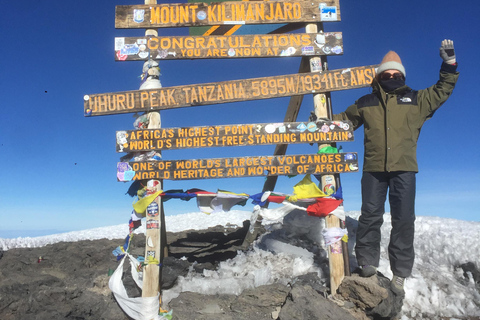 Tanzania: 6-daagse trektocht over de Kilimanjaro via de Marangu Route