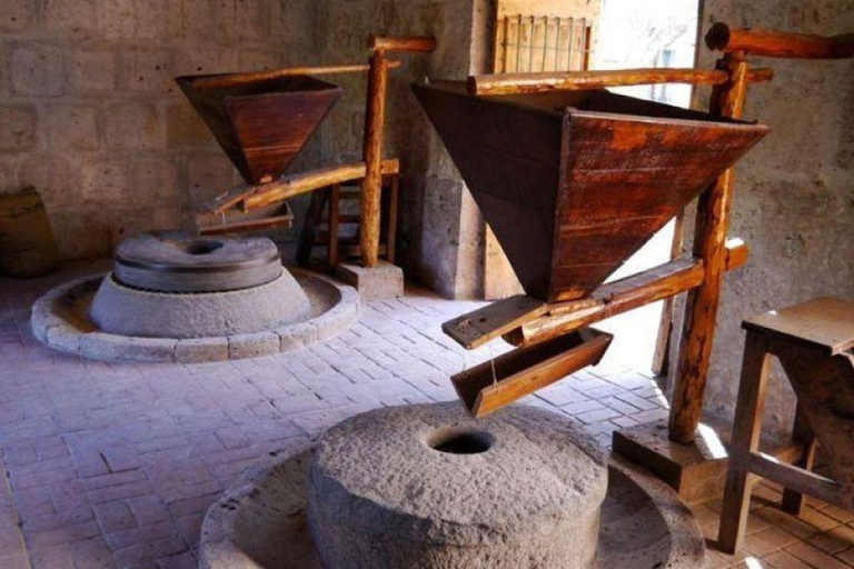 Explore the Loncco Route: Full Day Excursion from Arequipa