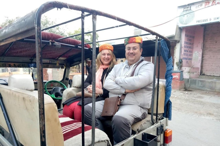 Jaipur: Village Jeep Safari in Open Jeeps