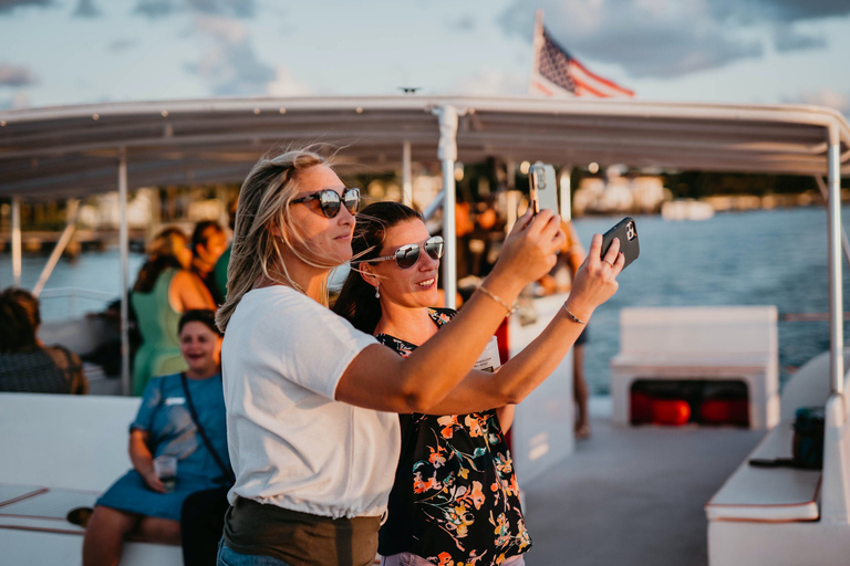 Palm Beach: Sightseeing Catamaran Cruise