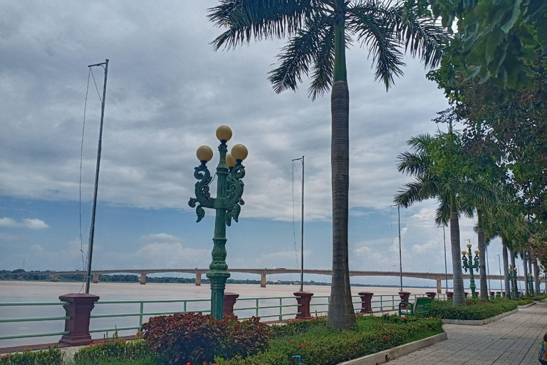 Depuis Phnom Penh : Excursion à Kampong Cham avec Nokor Bachey ...