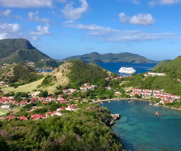 Guadalupe:medio día en catamarán les Saintes, terre de haut
