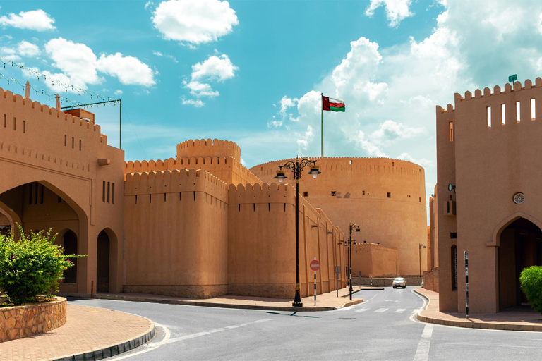 Muscat: Half-Day Sightseeing Essentials Tour and Audio Guide