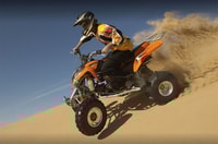 Dubai, Desert Safari, Quad Bike, Kamelfahrt und Sandboarding - Housity
