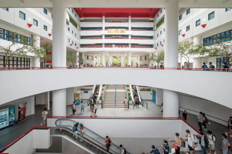 Hong Kong: HKUST Campus Tour with Student Guide