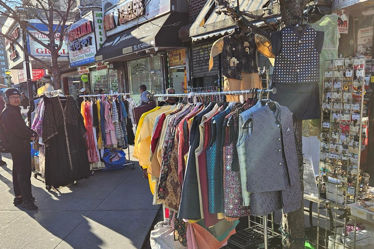 New York: From Spider-Man to Skyline – The World in One City New York: Queens Multicultural Neighborhoods Tour in English