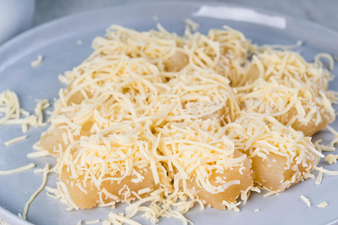 Flavors of Manila: Guided 7+ Food Tasting Tour with a Local Small Group : Non-Vegetarian Option