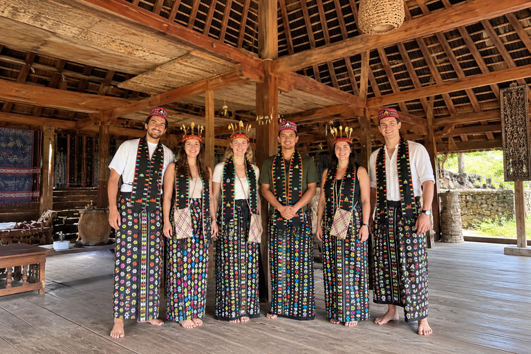 Labuan Bajo: 7-Stop Tour to Rangko Cave, Melo & Night Market