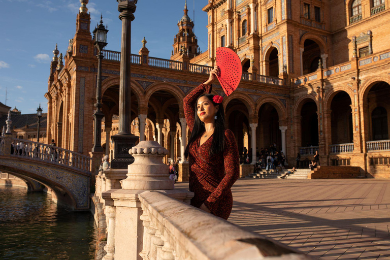 Seville: Professional Photoshoot at Plaza de España Premium 2 Locations 45 Mins | 45 Photos