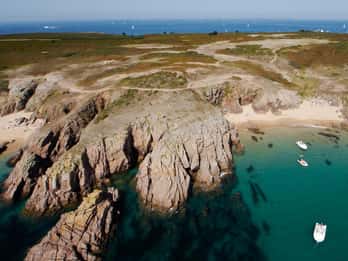 Quiberon : Ferry Ticket to/from Houat Island