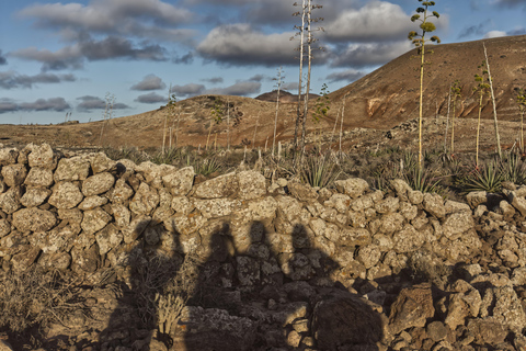 Fuerteventura: Sunset Volcano Walk & Stargazing Tour