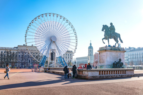 Lyon: Private City Tour by Car with Driver, Bouchons & Views
