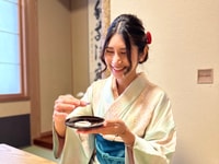 Tokio, ceremonia genuina del té, aderezo de kimono y fotografía - Housity
