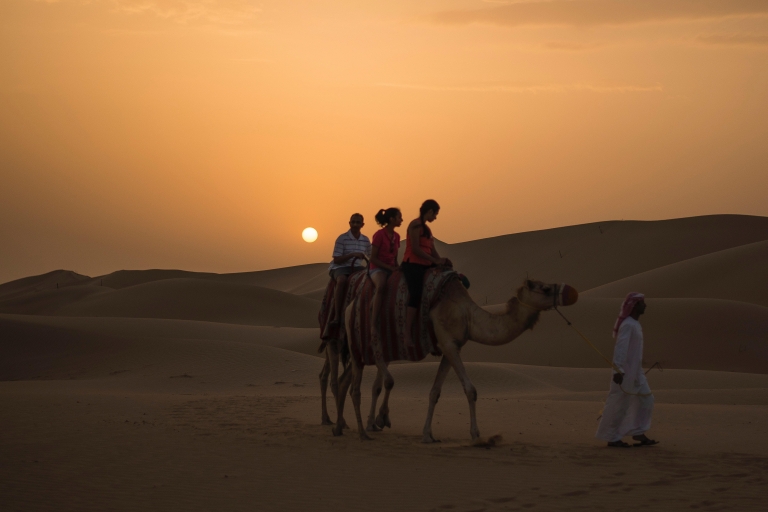 Doha: Safari na pustyni, sandboarding, przejażdżka na wielbłądzie i morze śródlądowePustynne safari z przejażdżką na wielbłądzie